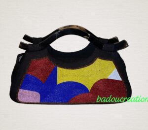 Sac noir poignée en corne de bœuf